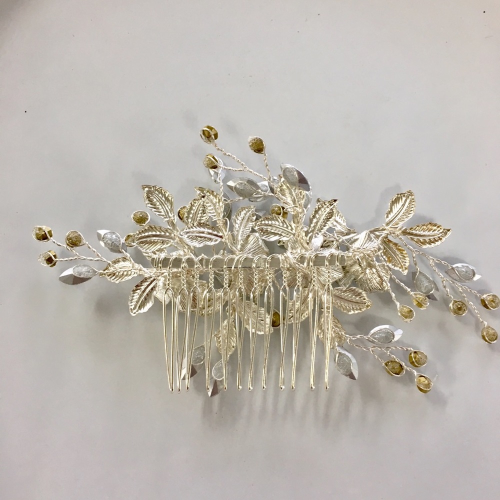 Bridal Comb - Picture 3 of 3